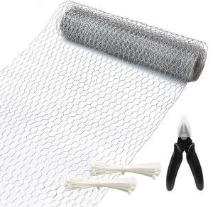 China Length 10-200m Hexagonal Wire Mesh PVC Coated Chicken Fence on sale