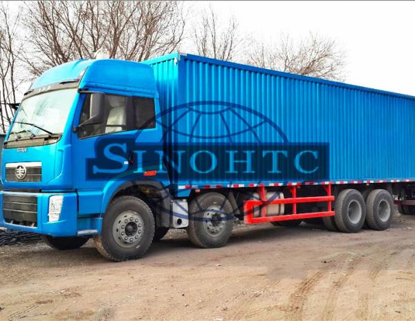 8 X 4 Heavy Duty Cargo Box Truck , 30 - 40 Ton Closed Van Truck 340hp / 380hp
