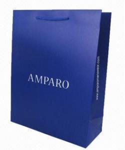 Luxury Clothing Shopping Bags made with Paper Material