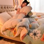 Modern Style Super Soft Warm Cozy Polyester Quilt Fabric King Size Fitted