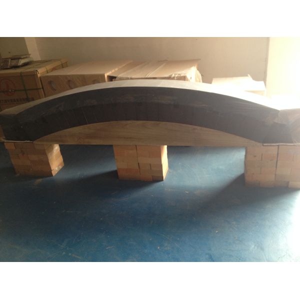 High Temperature Refractory Bricks , Chrome Magnesite Bricks For Converter MgO 82%