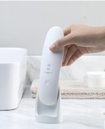 Ultrasonic Skin Scrubber Pore Acne Cleaner Facial Cleansing Tool Ultrasonic