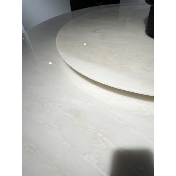 Luxury Round Dining Table in White with Gold Veins Natural Marble for Elegant High-End Interiors