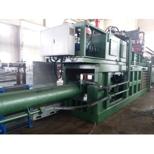 Wastepaper And Pet Bottle 52.5KW Horizontal Press Machine