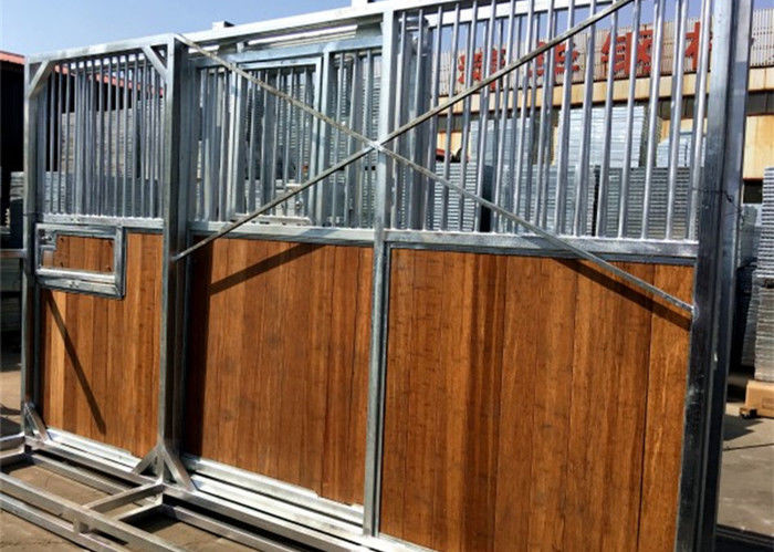 European-style Horse Stall Fronts Hot Dip Galvanized With Swing Feeder