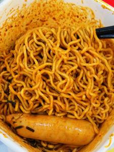 Wholesale 161g Stir-Fried Instant Ramen Noodle Spicy Level Spicy Boiling Water Cooking Method from china suppliers