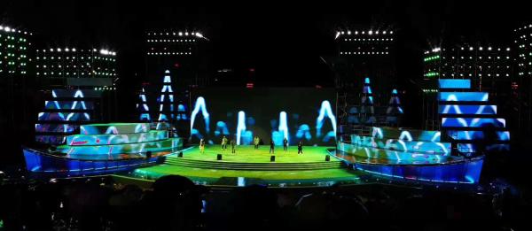 Aluminum Slim Led Video Wall Panel Stage Background SMD2121 3 IN 1 Large Viewing
