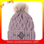 QF17021 Sun Accessory customized wholesale knitted beanie caps and hats with Pom