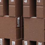 88% MgO Resistance Magnesia Alumina Iron Fused Magnesite Iron Spinel Brick