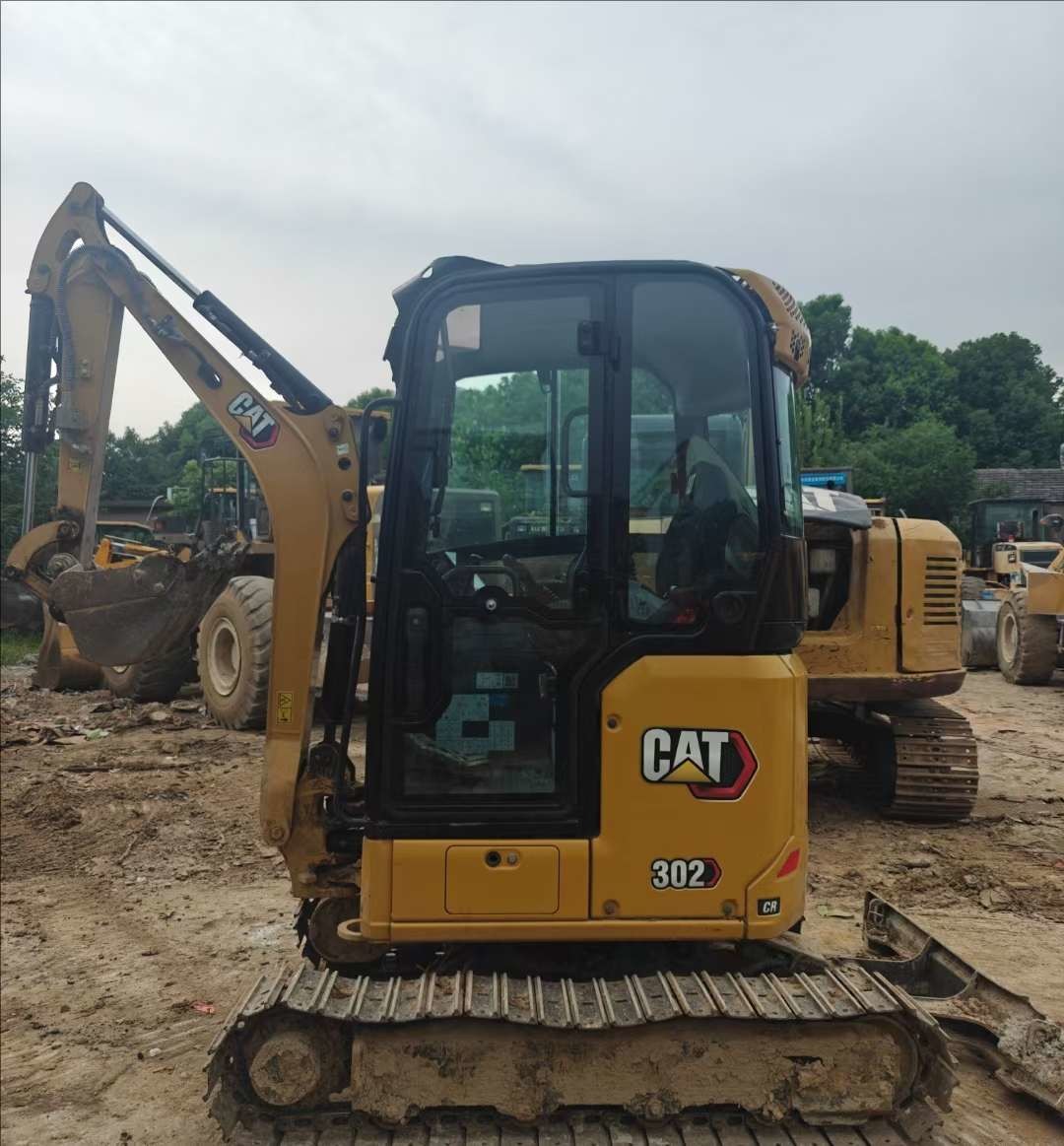 Mini Used Caterpillar EPA Engine Crawler Digger 2 Ton Hydraulic Excavator