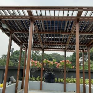 Wholesale Rixin Transparent Solar Panels High Efficiency High Power Generation Photovoltaic System from china suppliers