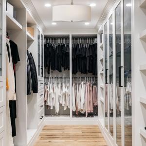Wholesale Moisture Resistance Modern Professional Design Cloakroom Bedroom Wardrobe in the Wall from china suppliers