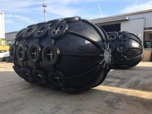 Wholesale Tyre Chain Net Inflatable Rubber Fender 1700mm×3000mm from china suppliers