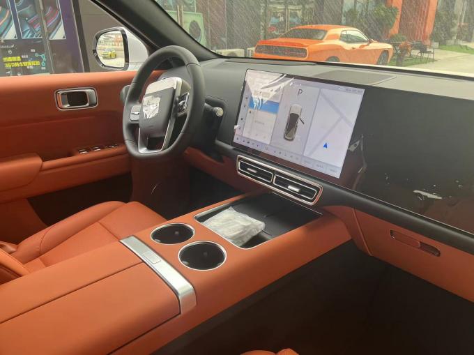 Bishkek 2023 New Hybrid Electric Vehicle Li Xiang L8 L9 Li L7 New Energy EV Cars Extended-Range 2