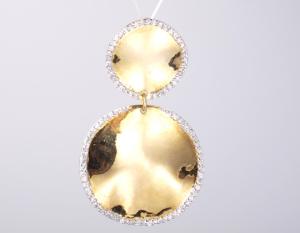 Wholesale Prong Setting Luxury Necklace for Sophisticated Buyers 18K Gold Diamond Necklace Pendant Gold Pendant Shinny Necklace from china suppliers