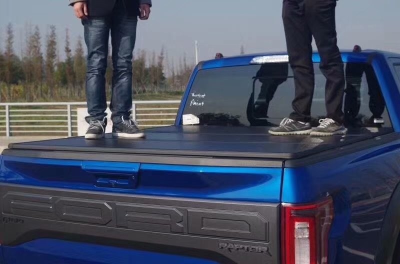 Ford Raptor F150 2015 2017 Alloy Folding Trunk Bed Cover , Cargo System