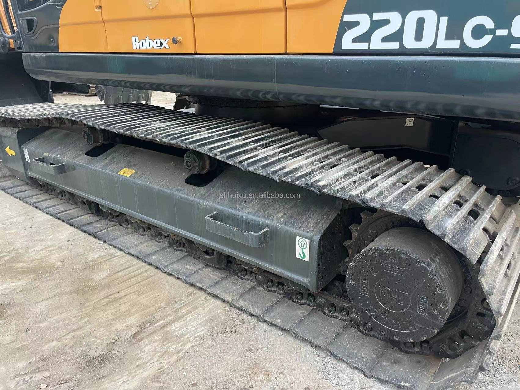 High End 220LC-9 Used HYUNDAI Excavator Hotels Garment Shops