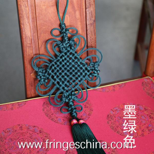 Traditional fluorescent tassels with chinese knot for home and graduation cap decoration