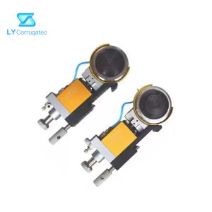 Wholesale 1000G/M2 Textile Machinery Accessories Air Pressure Blades 130 Type Pneumatic Knife Holders from china suppliers