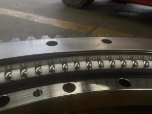Wholesale 9196732 Slewing Bearing Slewing Ring Excavator ZAX200 from china suppliers