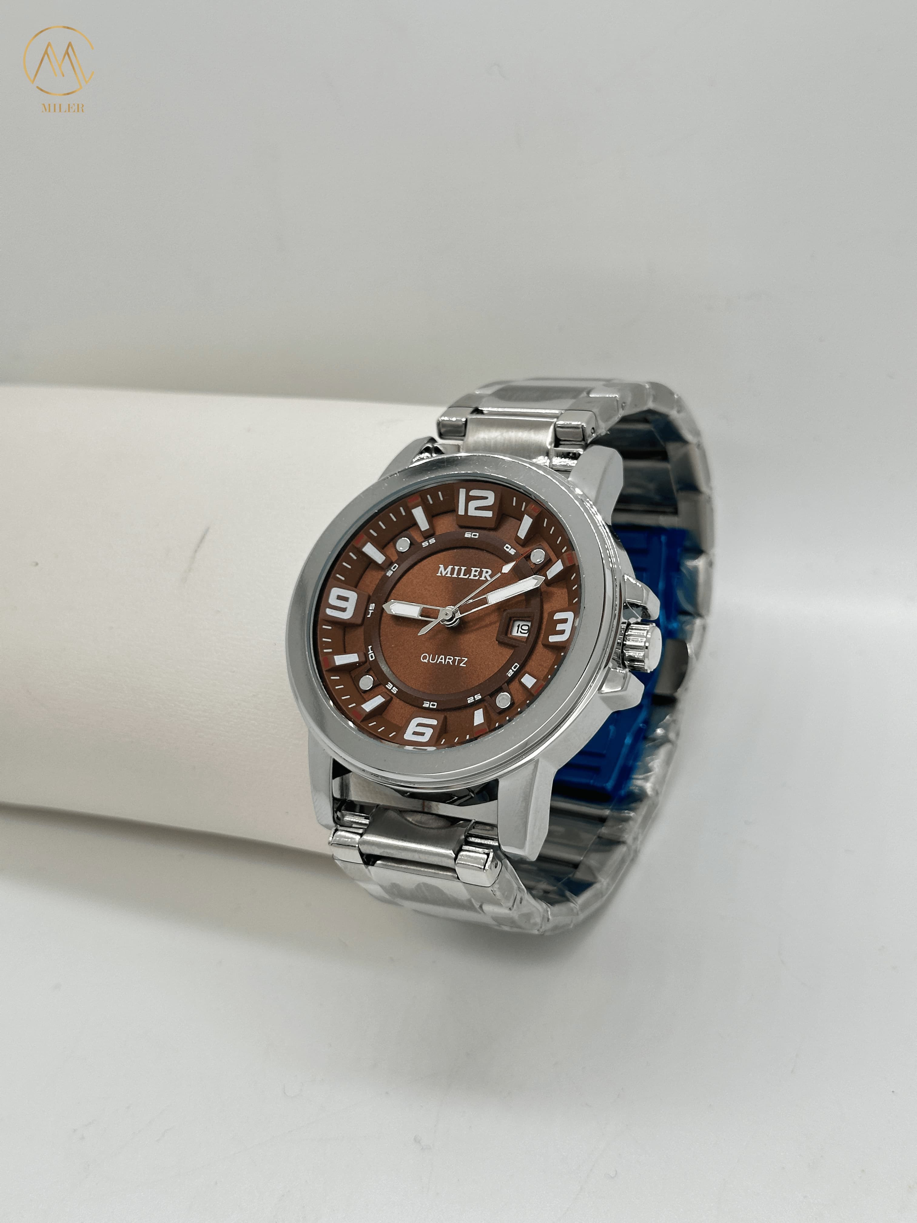 New Casual Sport Men Luxury Waterproof Quartz Watch with Stainless Steel Band
