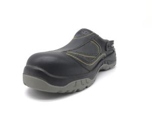 Wholesale Slip Resistance Leather Safety Shoes Perforated Safety Clogs For Medical Industry from china suppliers