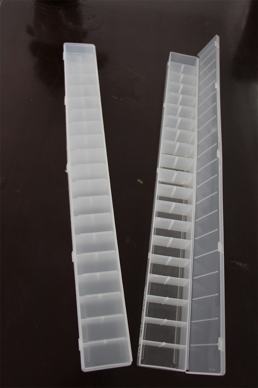 White High Strength Miniture Core Sample Boxes Lock Seal Alkali Resistance