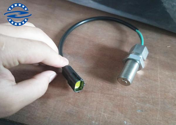 Excavator Kobelco Solenoid Valve Mitsubishi Engine Speed Sensor 32G90-00101