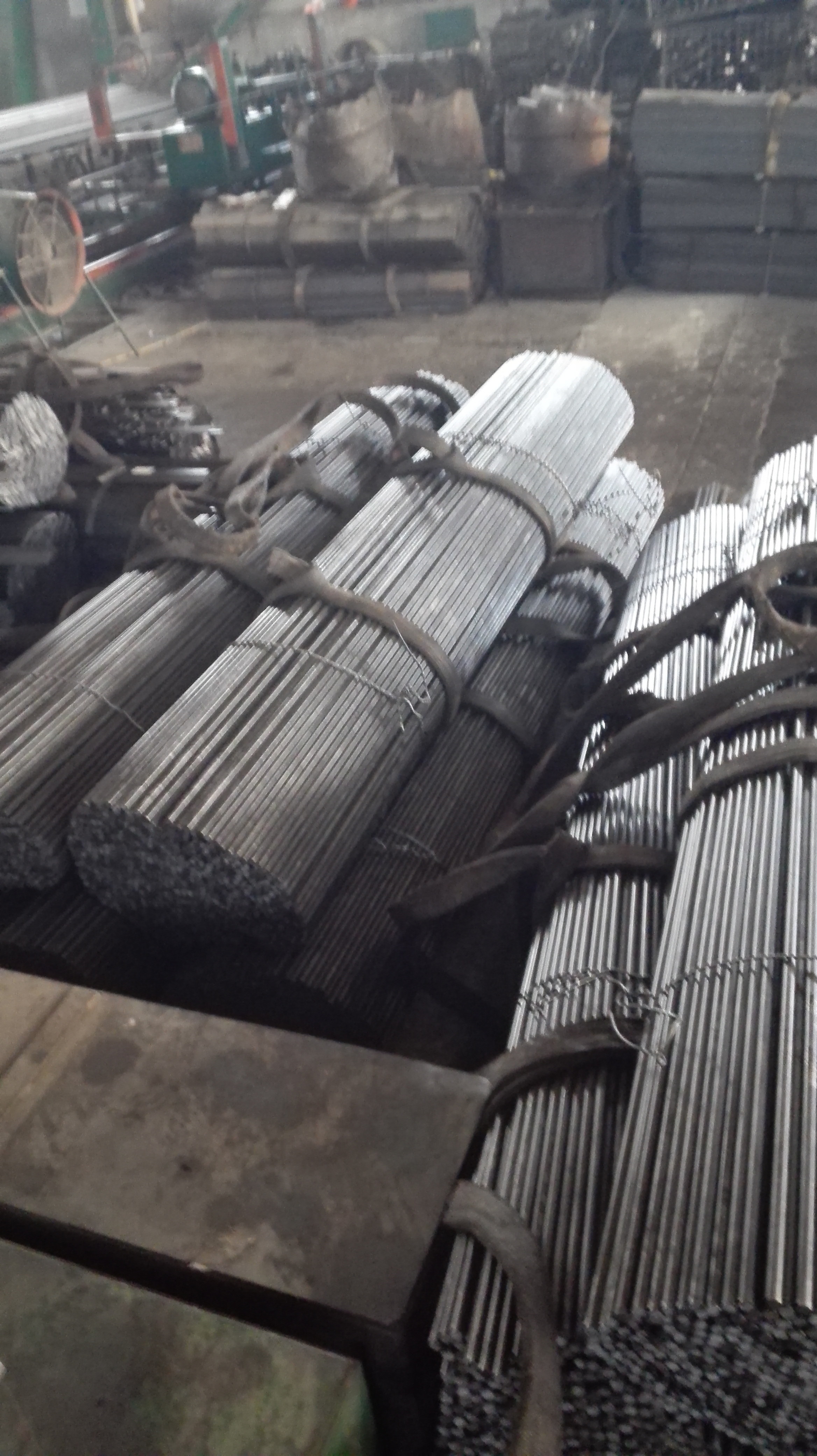 1.4429-ESU 316LN Stainless Steel Round Bar Hot Rolled / Cold Roleld Round Bar