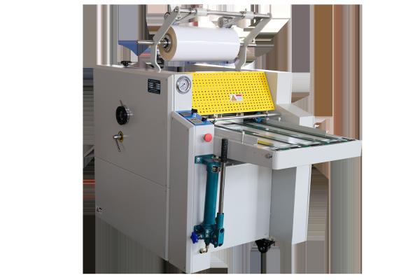 Slitting Hydraulic Oil Heating Automatic Cut Bopp Thermal Film Laminating