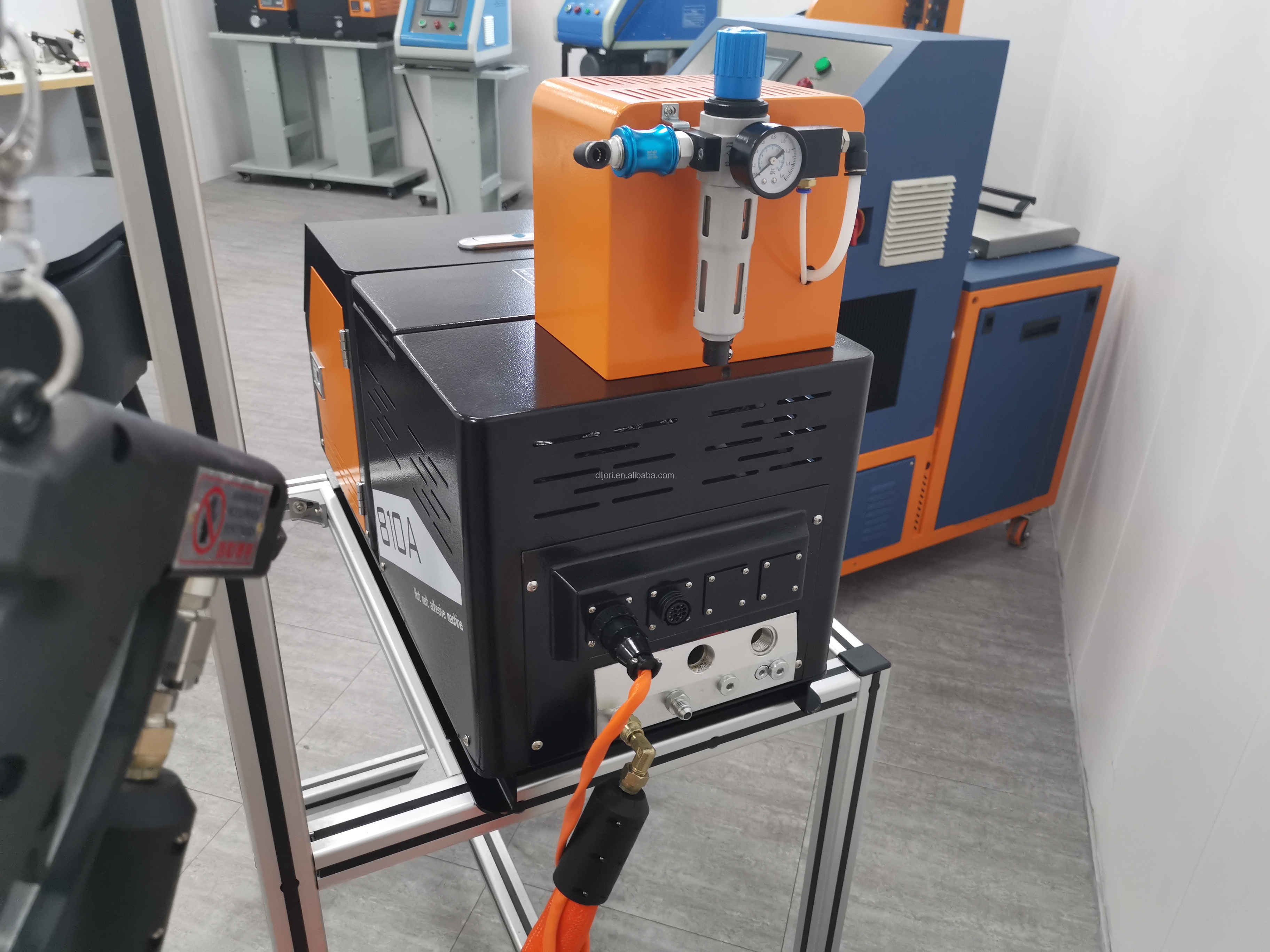 10L Mist Spray Handle Gun Cardboard Glue Dispensing Hot Melt Glue Machine