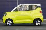 120-170Km Cruising Range Wuling Mini Electric Car with 3-Door 4-Seat Body