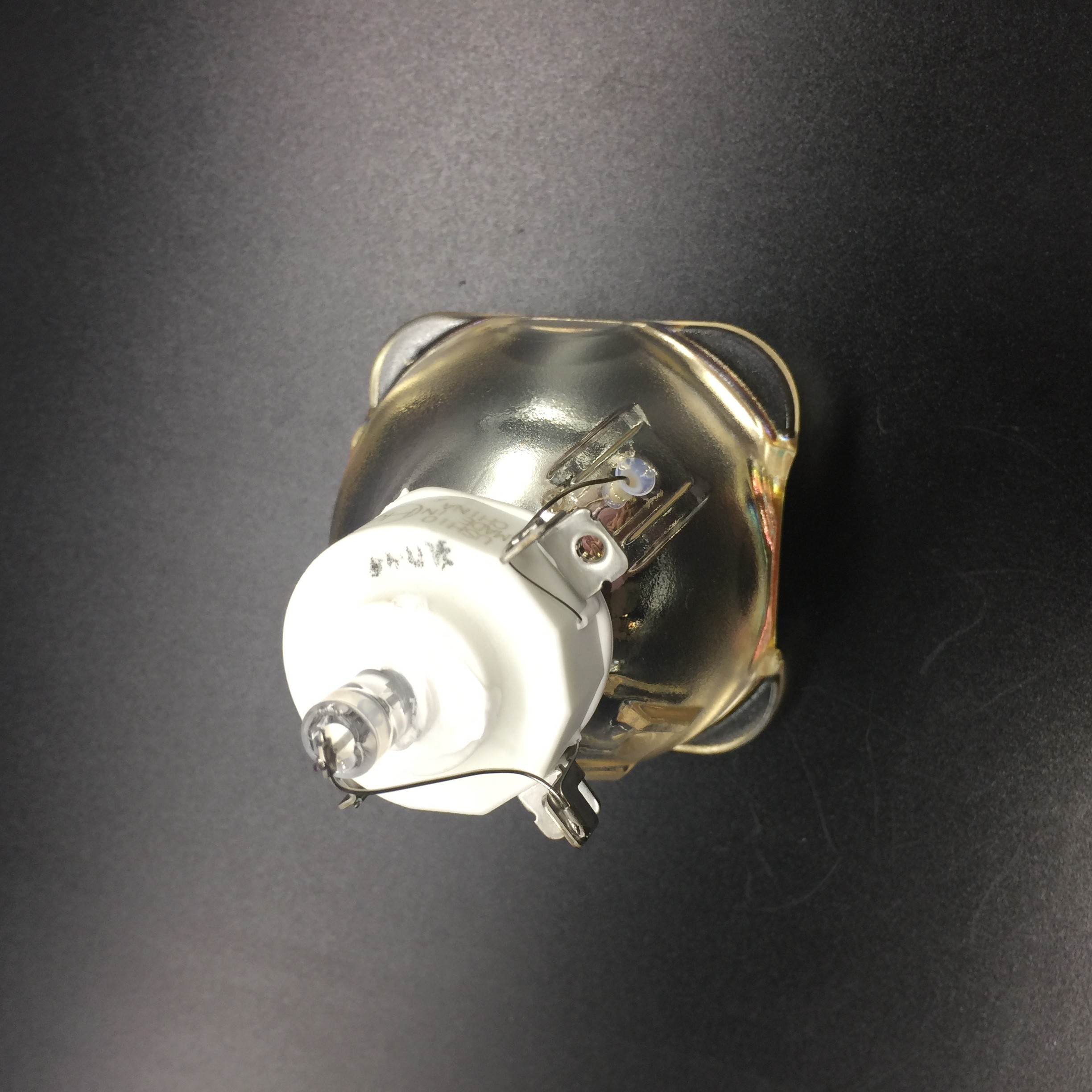 00300480801 DHD600G DWU600 NSHA 465C Christie Projector Lamps