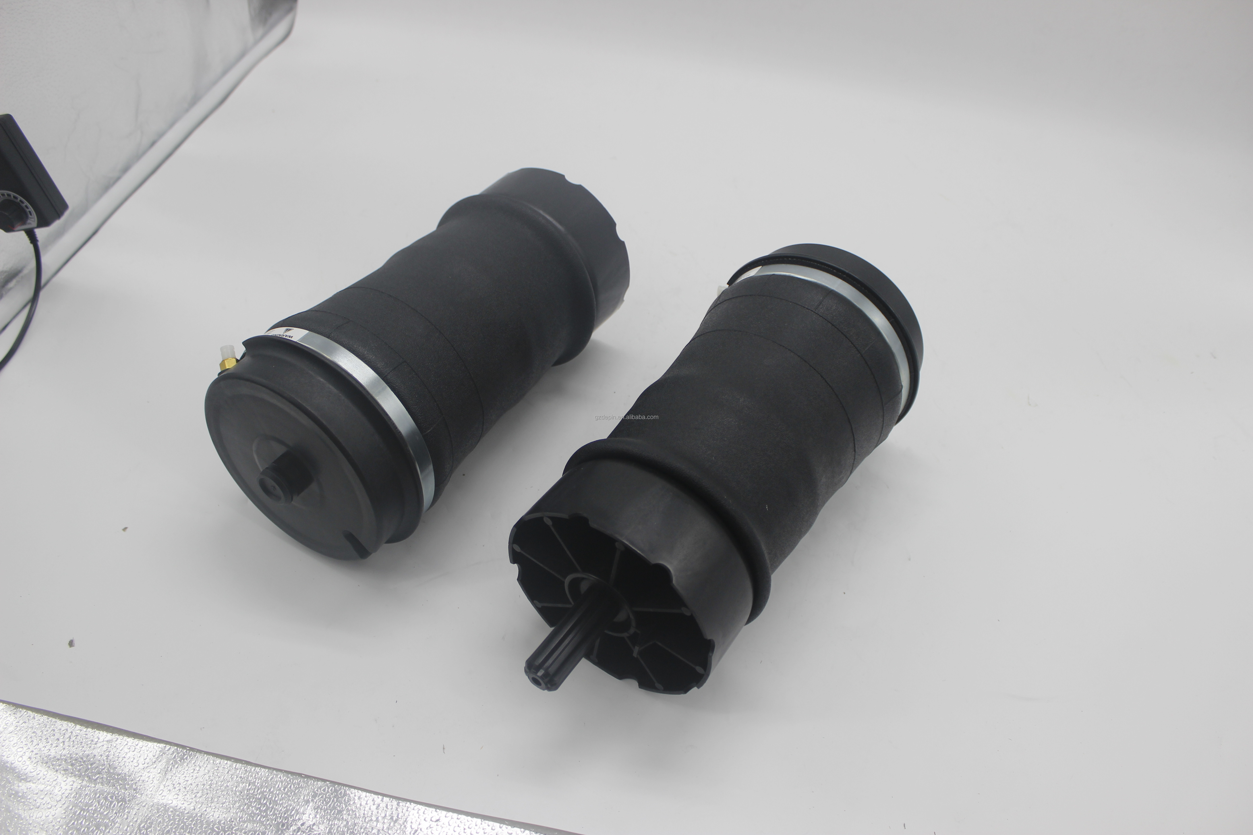 Air Spring Bag RKB000151 RKB500240 RKB500082 for Range Rover Executive L322 SSA02641N