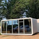 2025 Prefabricated Apple Cabin House Galvanized Steel Frame Metal Carved Panel