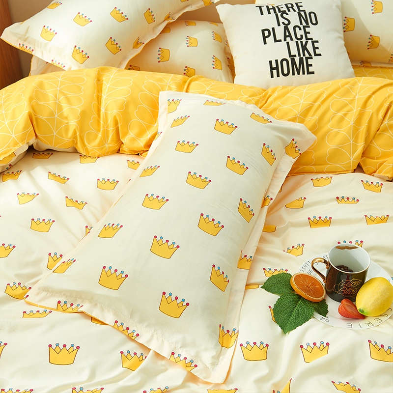 Real Soft 100% Polyester Cartoon Bed Comforter Cover Brushed Microfiber Bedding Set
