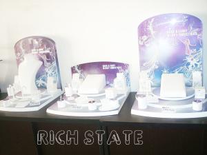Wholesale Acrylic jewelry display stand from china suppliers