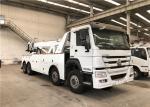 240kw Rated Power Road Wrecker Truck Engine Emission 9726ml Diesel Tank