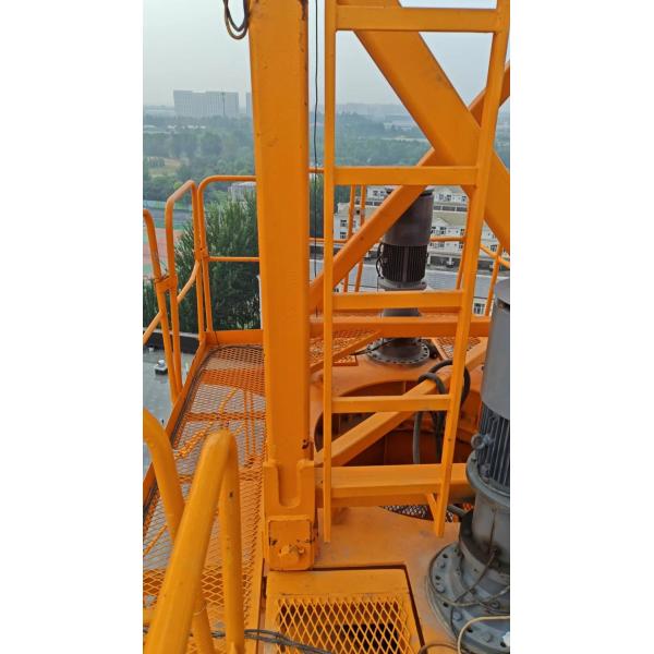 YOM 2017 Zoomlion Flat Top Tower Crane 6015A-10F With Lifting Capacity 10t Tip Load 2.5t