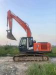 Japanese Imported Hitachi ZX200-5G Excavator On Sale At A Discount
