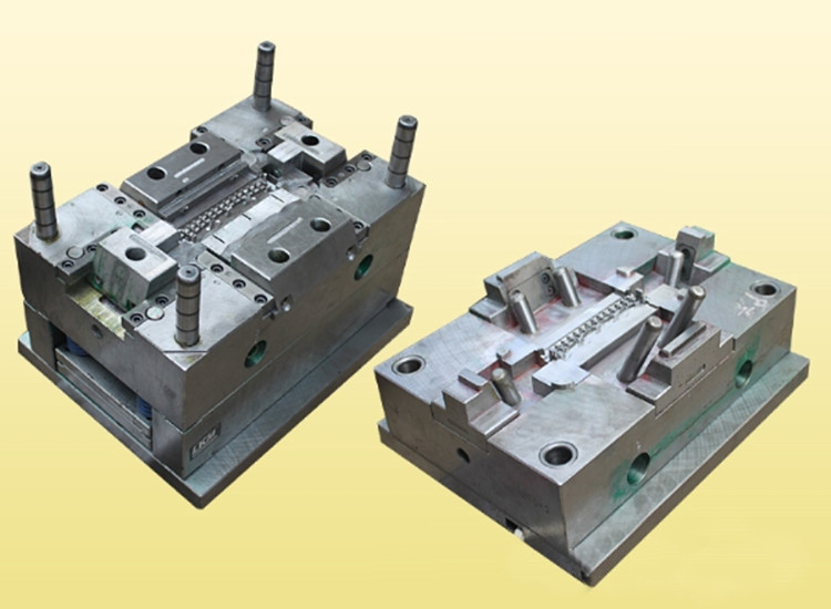 PC PU Precision Injection Molding P20 Plastc Mold Production Injection Molding Services