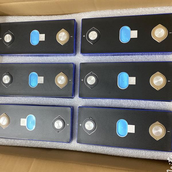 Welding Studs Rechargeable Lithium Ion Battery DIY 280ah Lifepo4 12V 24V 36V