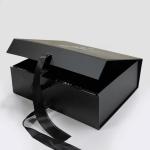 157art Paper 2mm Cardboard Elegant Collapsible Gift Boxes With Magnetic Closure