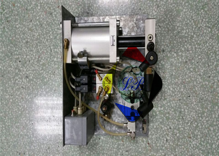 81.034.002B Pressure Intensifier Offset Spare Parts For Printing Machine