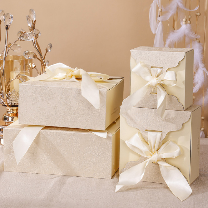Custom Recyclable Magnetic Gift Box Packaging Luxury Folding Rigid Paper Box For Packaging Gifts