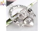 OEM ODM 17.5G Crown Engraved Necklace Charms For Dad