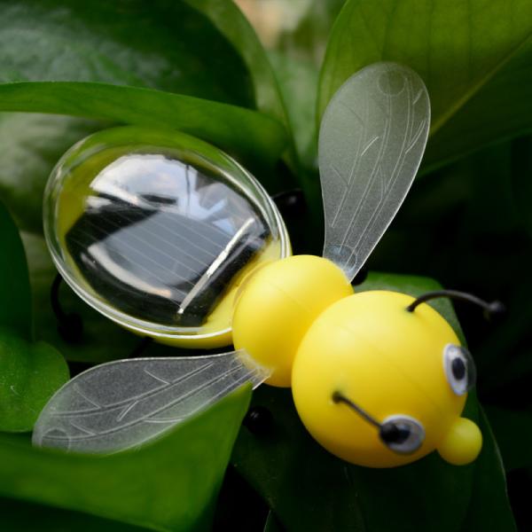 Yellow Color Solar Powered Bee Novelty Mini Solar Energy Toys For Children