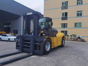 Wholesale Low Mast 25 Tons Heavy Duty Forklift For Handling 20ft Containers In LCT Vessel from china suppliers