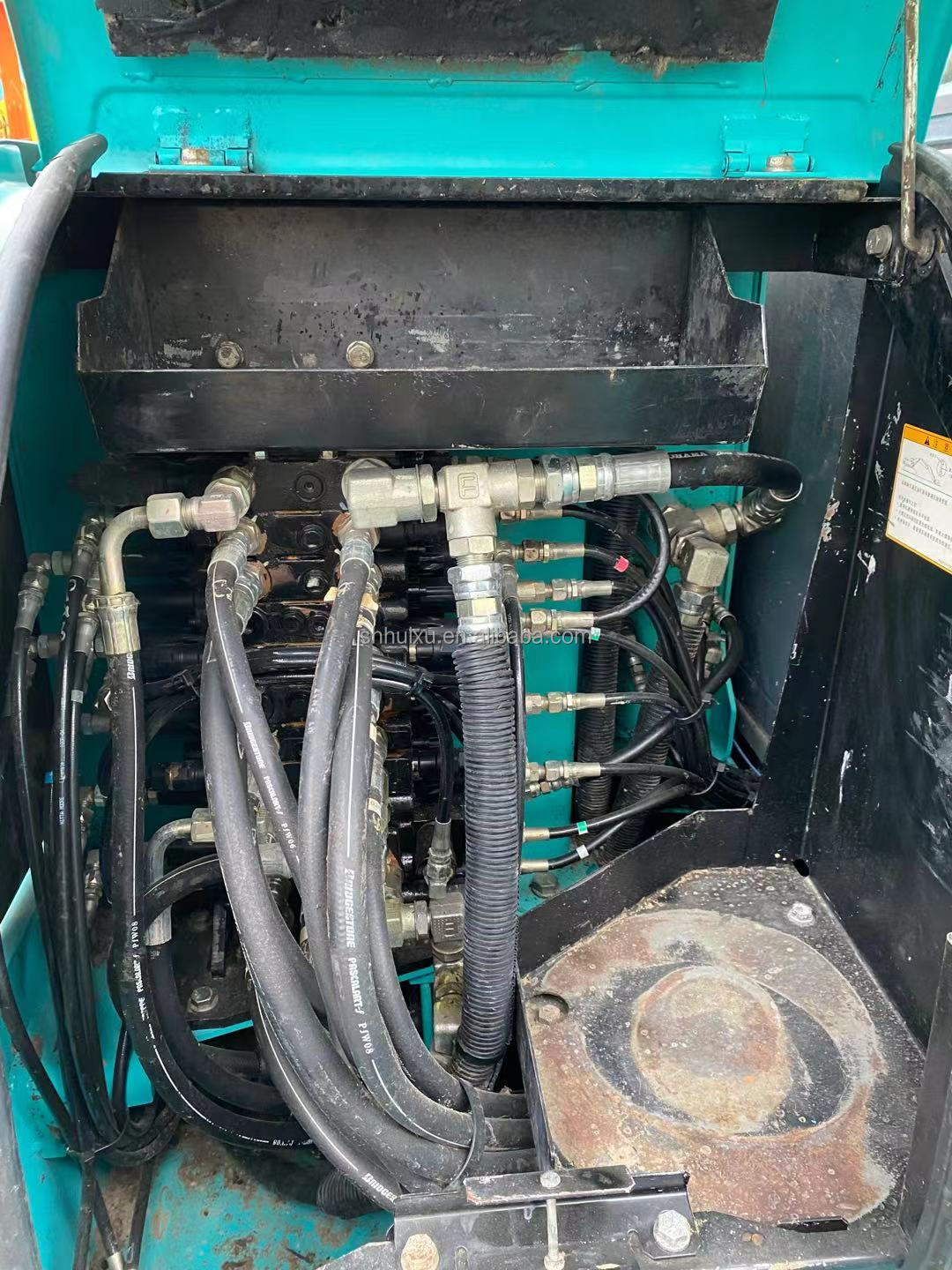 Kobelco SK200 Hydraulic crawler excavator Kobelco 60-8 second hand High quality/Used mini digger Cheap price