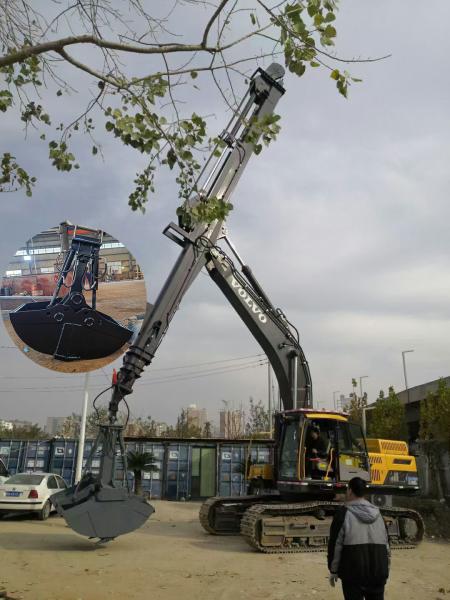 Strong Reinforcement Clamshell Excavator Bucket 28-30ton For Three-Section